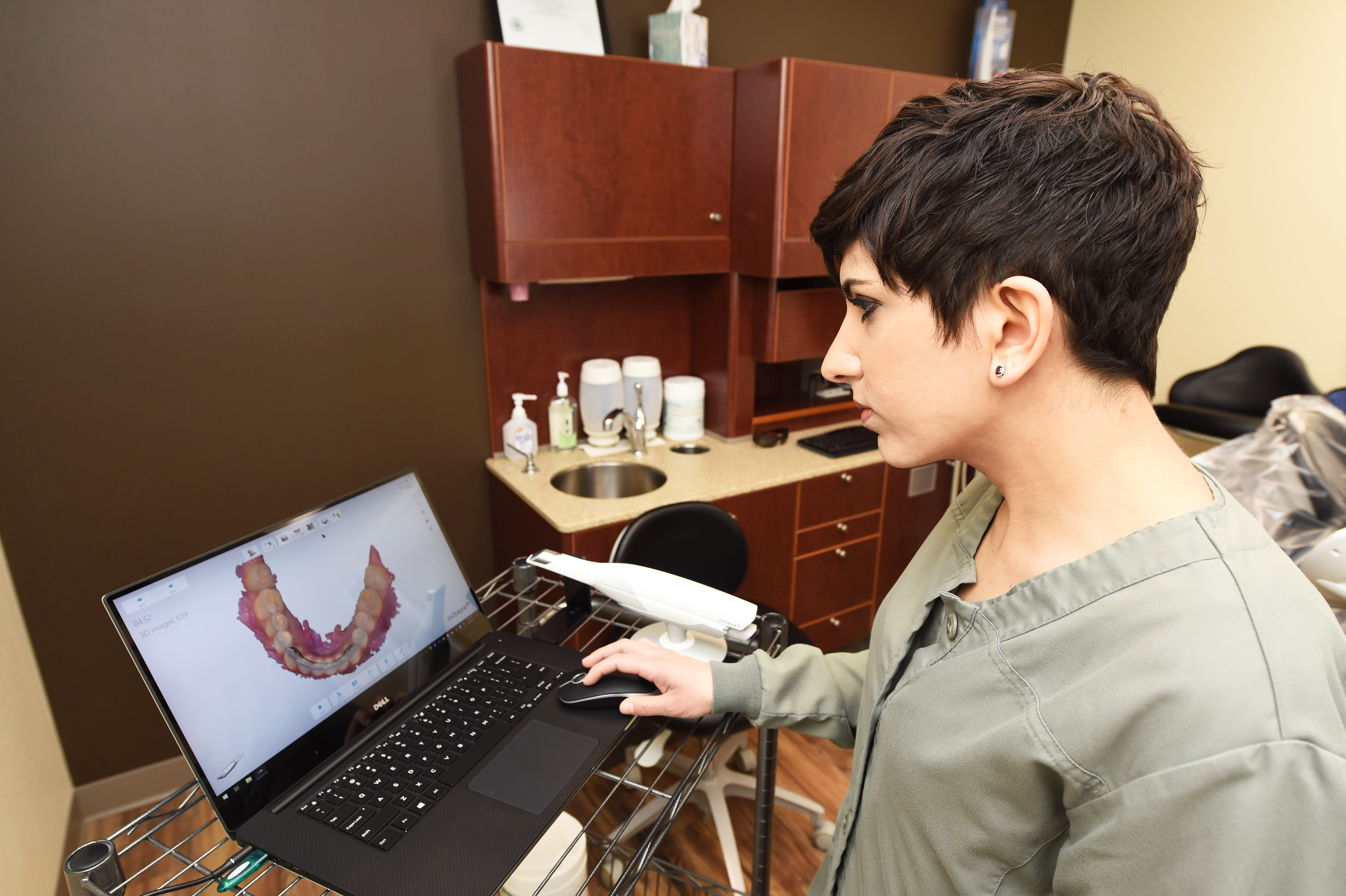 Dental Technology Dentist in Oshkosh Govani Dental